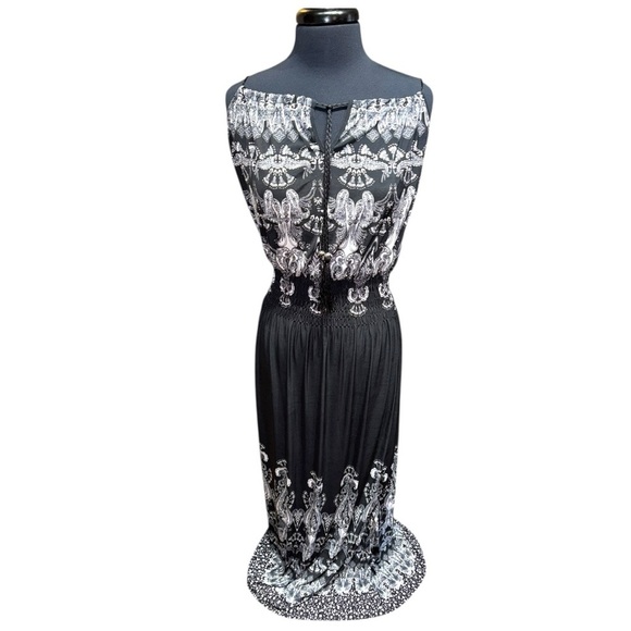 NWT Black White Print Maxi Dress XL Peep Hole Neckline Sleeveless Boho Glam - Picture 2 of 6